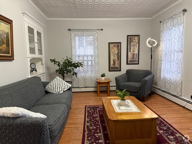 Building Photo - 38 Gershom Ave Rental