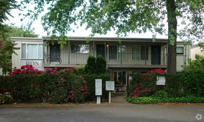 Photo - Valley Ridge Apartments