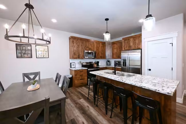 Photo - Fully Furnished 3bd| 2.5 Ba Townhome