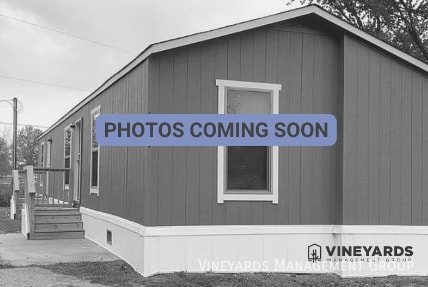 Now leasing - Now leasing House