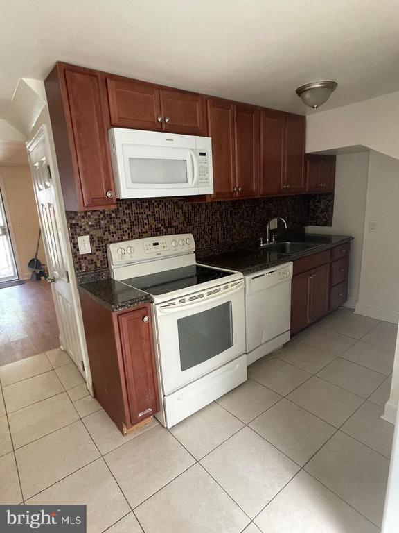 Photo - 109 Carver Rd