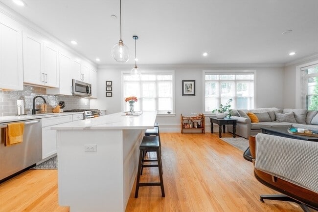 Photo - 315 College Farm Rd Unit 1