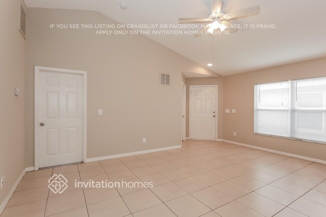 Photo - 10353 Lakeside Vista Dr