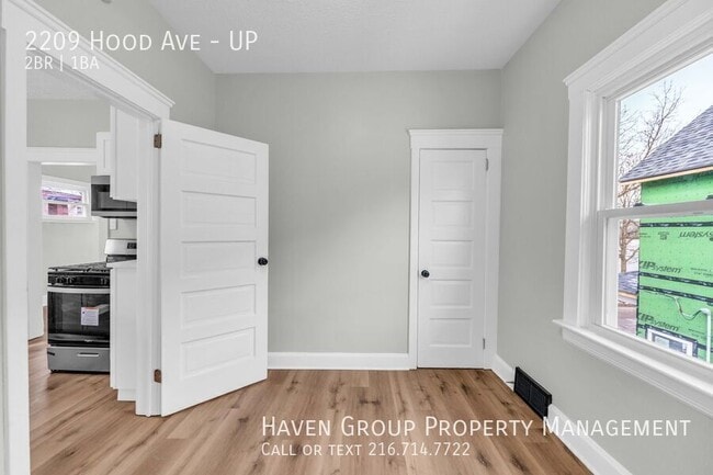 Photo - 2209 Hood Ave Unidad UP