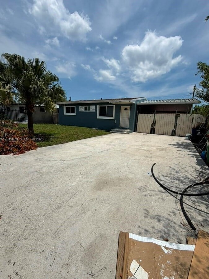 Photo - 2420 NW 141st St
