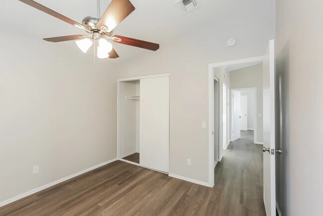 Photo - 2732 W Estrella Dr