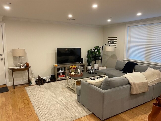 Photo - 263 Lexington St Unit B