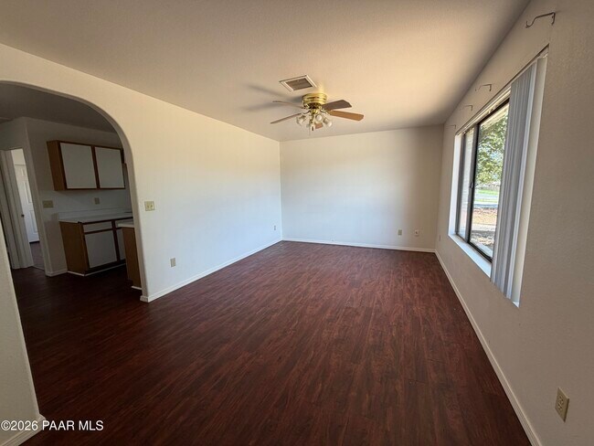 3284 N Greg Dr Unidad B