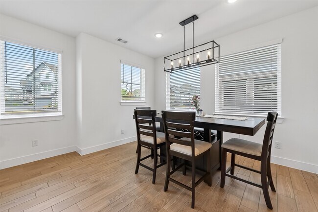 Photo - 15162 Post Oak Fls Dr