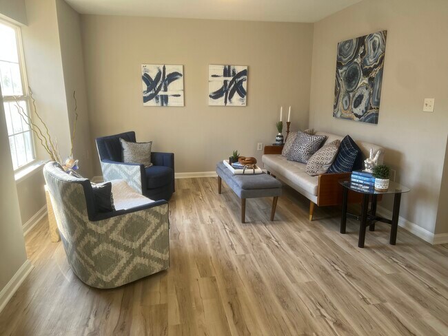 138 Georgetown Sq
