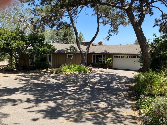 Building Photo - Mt Helix Custom Home with Panoramic Views ...