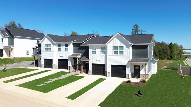 Buffalo Ridge Townhomes - Buffalo Ridge Townhomes