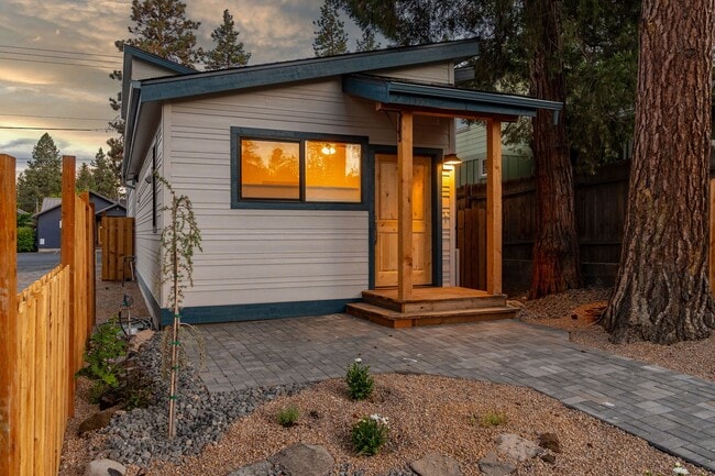 Photo - Hartford Duplex - 01355-HART-00 Unit #1