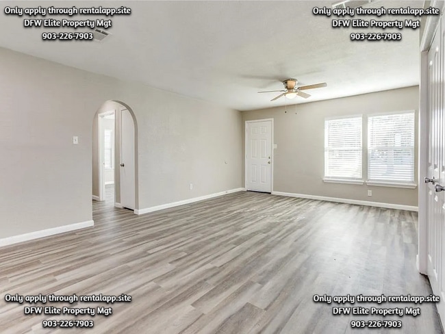 Photo - 3014 Poplar St