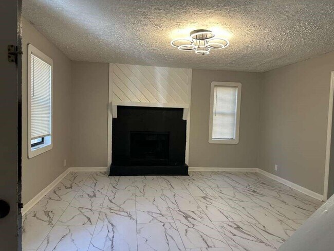 Photo - Renovated 3 Bedroom, 1.5 Bath Townhome for Rent in Lilburn