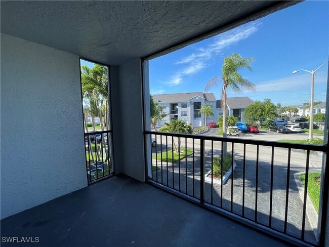 Building Photo - 13555 Eagle Ridge Dr Unit 925