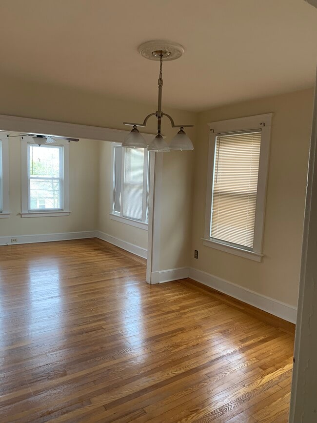 Building Photo - 48 Turner Ave Unit 48 Turnor Av