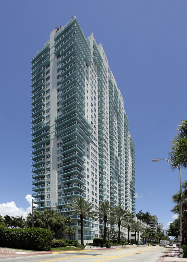 The Floridian - The Floridian Apartments