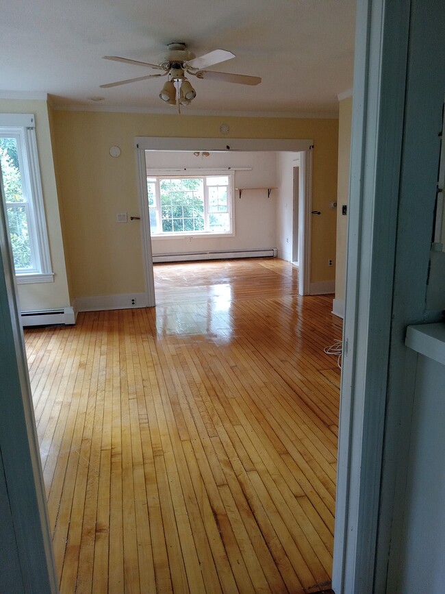 Photo - 137 Grafton St Unit first floor