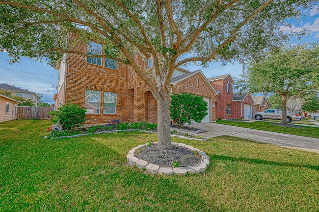 Photo - 2815 Mustang Hill Ln