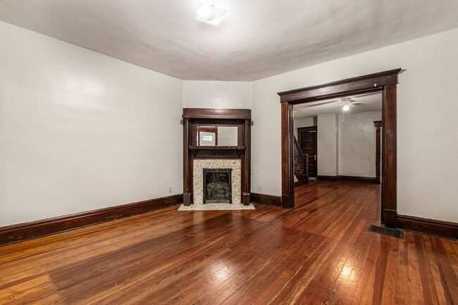 Photo - 25 E Blake Ave
