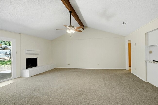 Photo - 2958 Columbine Dr