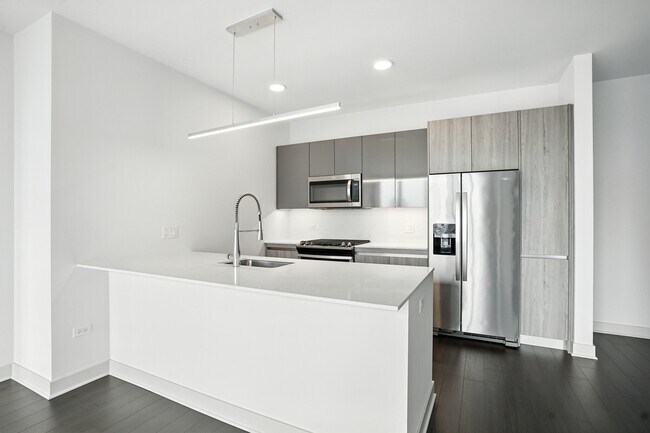 Photo - 343 N Orleans St
