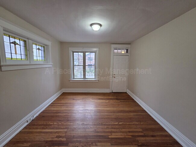 Photo - 3143 Halliday Ave