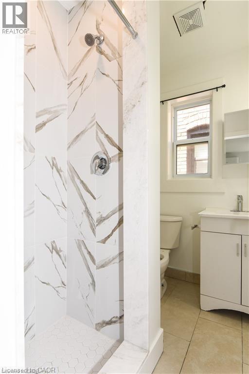 Photo - 13 Westinghouse Ave