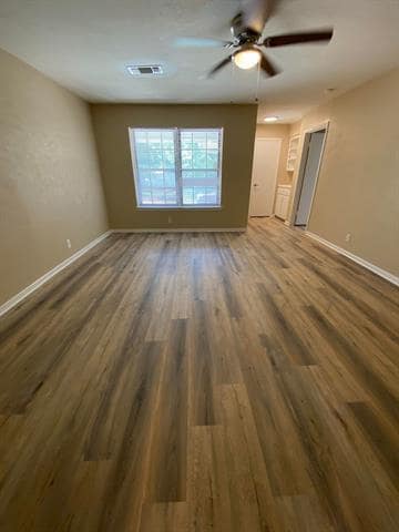 Photo - 804 Hillside Dr
