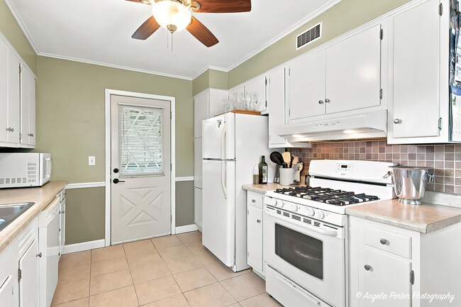 Photo - 2904 Wooded Ln