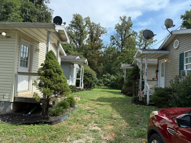 Photo - 222 Beechwood Dr