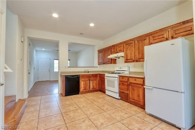 3411 Amethyst Glen Ct