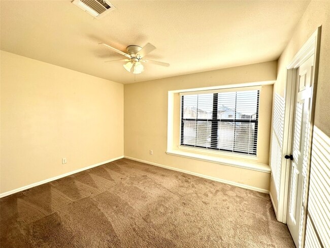 Building Photo - 6618 Sharpstone Creek Ln