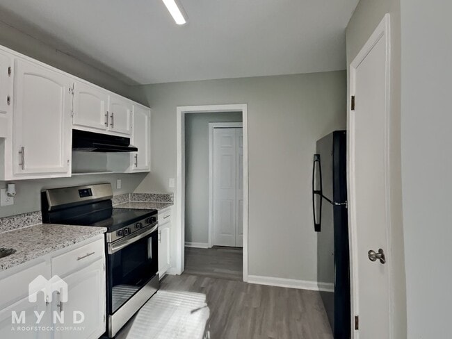 Photo - 804 Pine Forest Cir