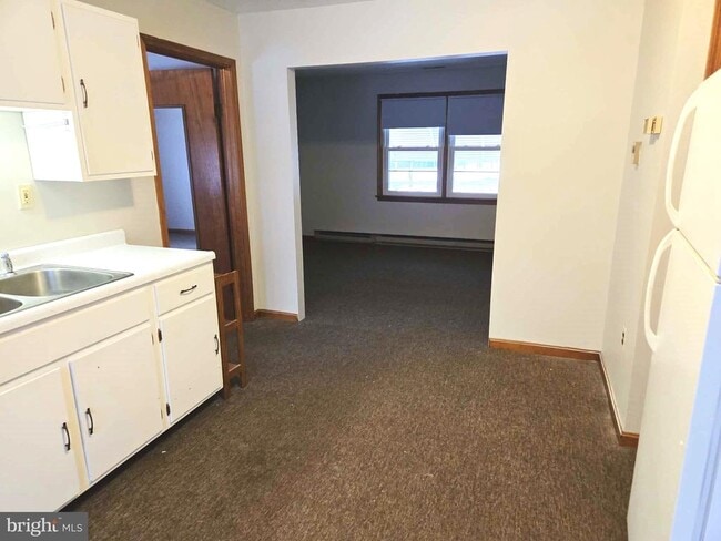 Building Photo - 1154 Steamboat Rd