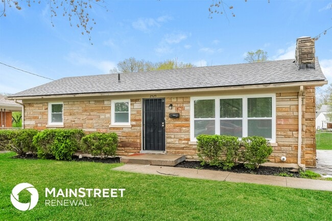 Photo - 2525 Coronet Dr