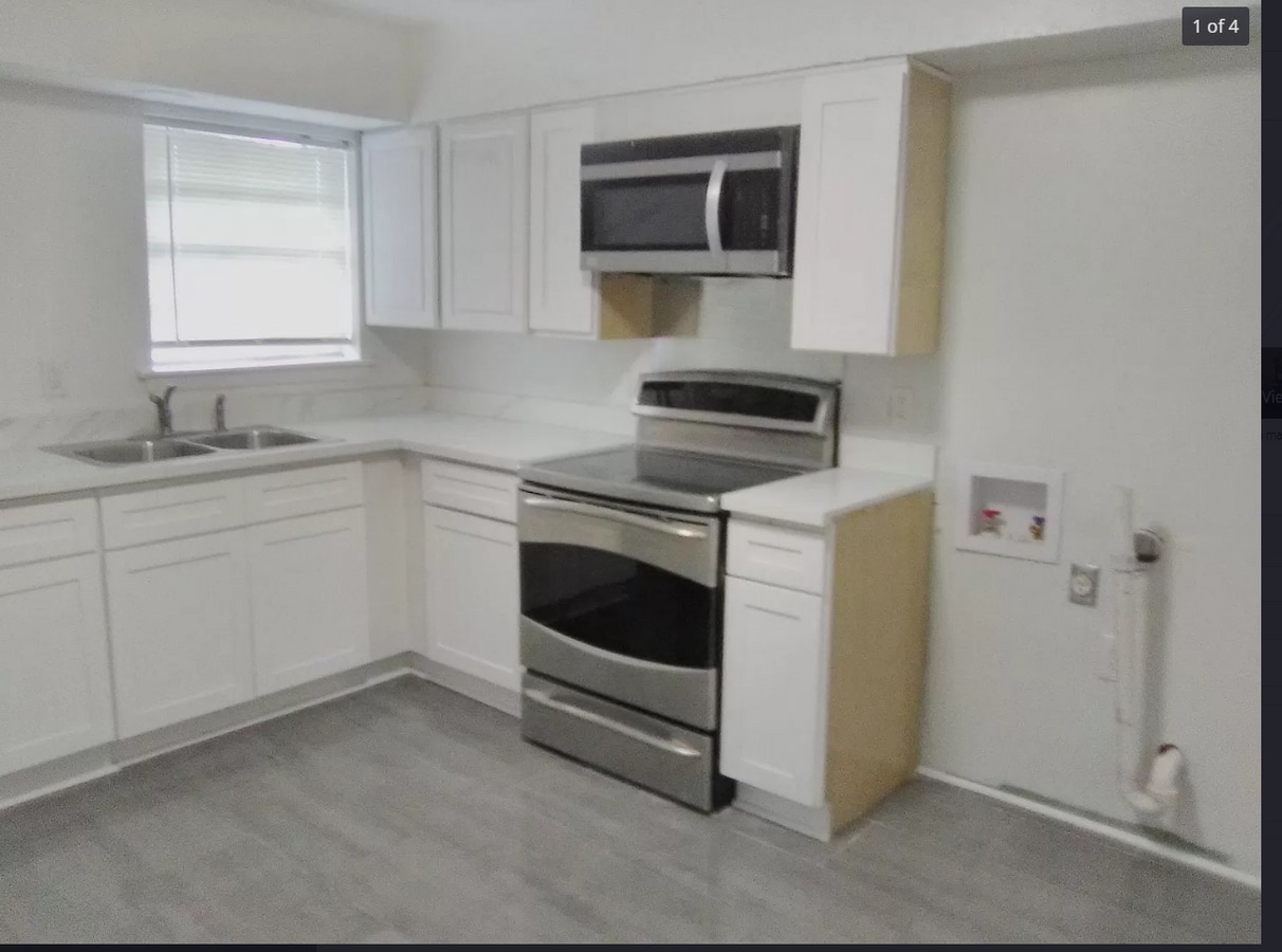 Photo - 209 Marion Ct