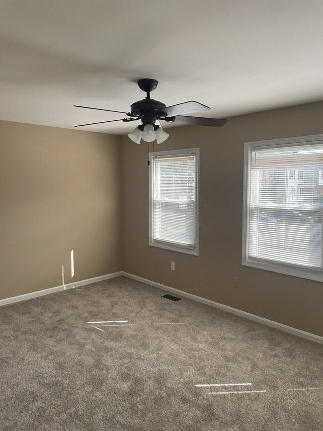 Photo - 2214 Anvil Ln