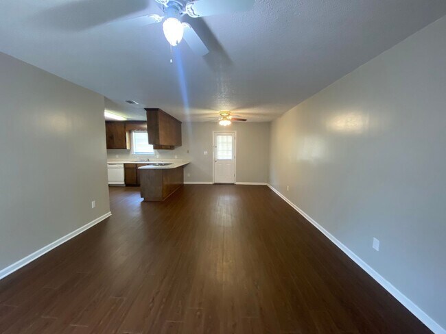 Photo - 6107 Vinnie Dr Unit A