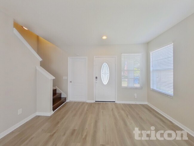 Photo - 10645 Navigation Dr