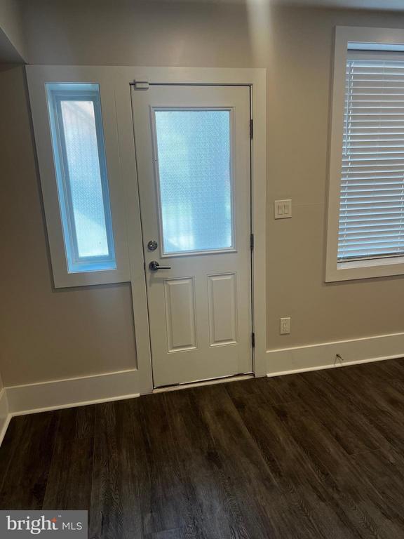 Photo - 924 19th St NE Unit 2