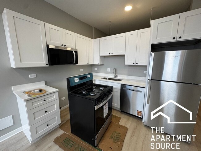 Photo - 4007 W School St Unit D