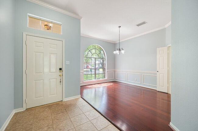 Photo - 5827 Willow Park Dr