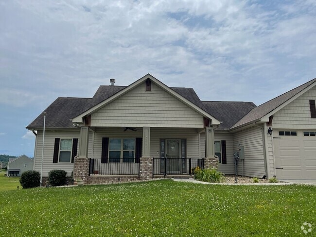 Building Photo - Get Ready to MOVE IN !!!!!! Rental