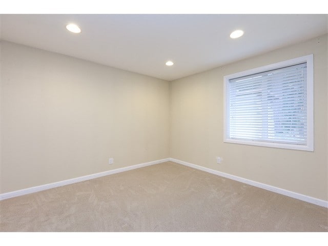 Photo - 5701 237 St SW