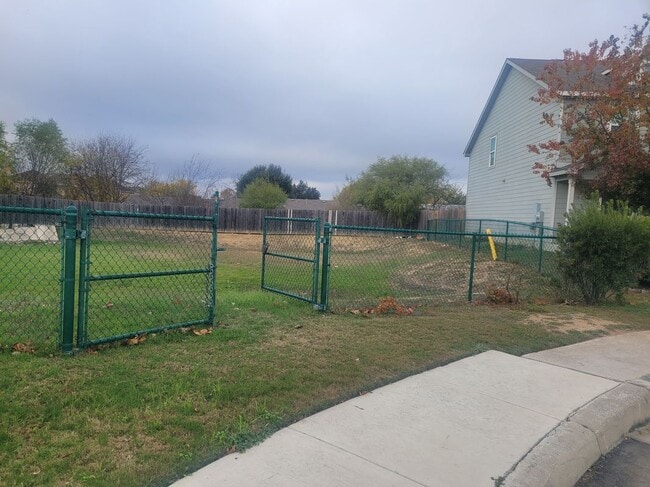 Photo - 11311 Babcock Bnd