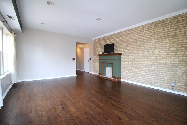 Photo - 1517 W Jonquil Terrace Unit G3