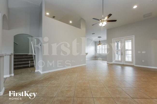 Photo - 10139 Yonaomi Cir