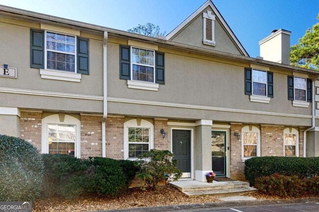 Building Photo - 6900 Roswell Rd Unit 3E